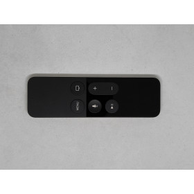 Apple TV 4. Gen. Siri A1513 оригинальный пульт управления