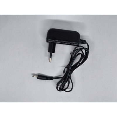 Оригинальное зарядное устройство (адаптер питания) FJ-SW1260502000DE 5V 2000mA