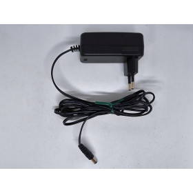 IT15V120100X Netzteil Ladegerät Stromadapter 12V 1000mA