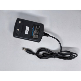 bitronvideo AN7429/E01 Netzteil Ladegerät Stromadapter 12.6V 1.5A