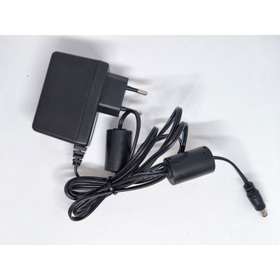 Original UMEC UP0181A-12PE Netzteil Ladegerät Stromadapter 12V 1.5A