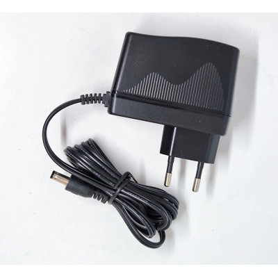 AD-0060501 Netzteil Ladegerät Stromadapter 5V 1.2A