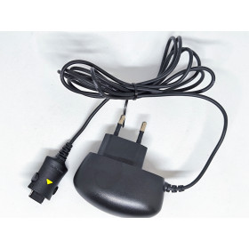 Original Samsung TAD137EBE Netzteil Ladegerät Stromadapter 5V 0.7A