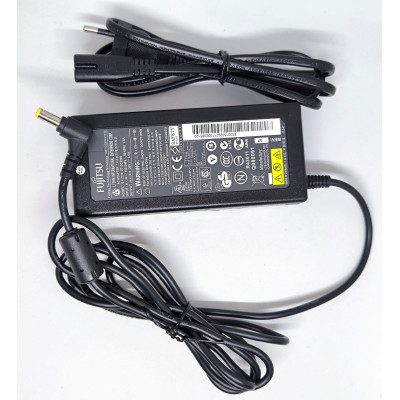 Original Fujitsu 0713C2090 Netzteil Ladegerät Stromadapter 20V 4.5A