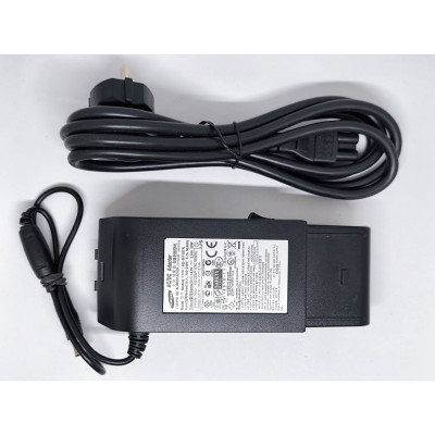 Original Samsung AD-3014STN power supply charger power adapter 14V 2.14A