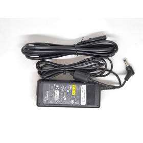 Original Fujitsu S26113-E519-V55 / ADP-65HB AD Netzteil Ladegerät Stromadapter 20V 3.25A