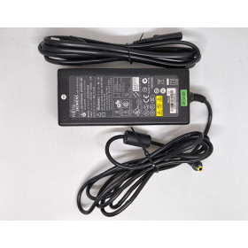 Original Fujitsu LSE0202D2090 / S26113-E518-V15 Netzteil Ladegerät Stromadapter 20V 4.5A