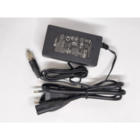 Original ADS0248T-U120200 Netzteil Ladegerät Stromadapter 12V 2A