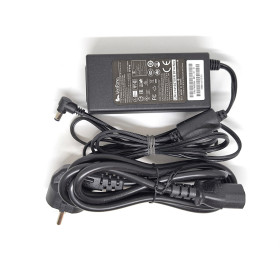 Original VeriFone PWR268-001-01-B Netzteil Ladegerät Stromadapter 12V 2A Original VeriFone PWR268-001-01-B Netzteil Ladegerät Stromadapter 12V 2A