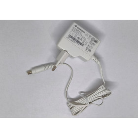 APD WB-12G12R power supply charger power adapter 12V 1A