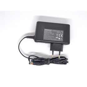 Technicolor WAG026 37549970 power supply charger power adapter 12V 2.8A