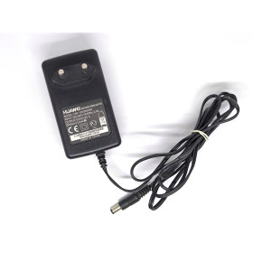 Huawei HW-120200E6W Netzteil Ladegerät Stromadapter 12V 2A