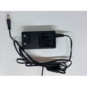 GPO GA361-1502400E зарядное устройство (адаптер питания) 15V 2.4A