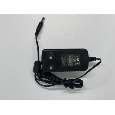 PEEKTON RS-AB02J00 power supply charger power adapter 12V 2A